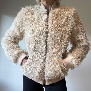CHASER | NWT Faux Fur Cream Bomber Jacket